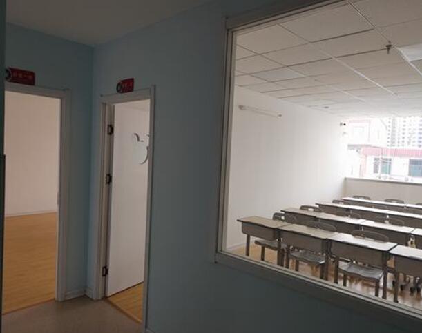 �ό��W(xu��)У���ݙz�y�b��